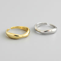 Minimalist Irregular Wave Open Ring